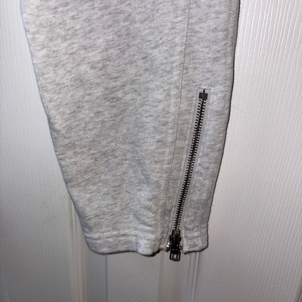 PINK Victoria's Secret Light Gray Sweatpants